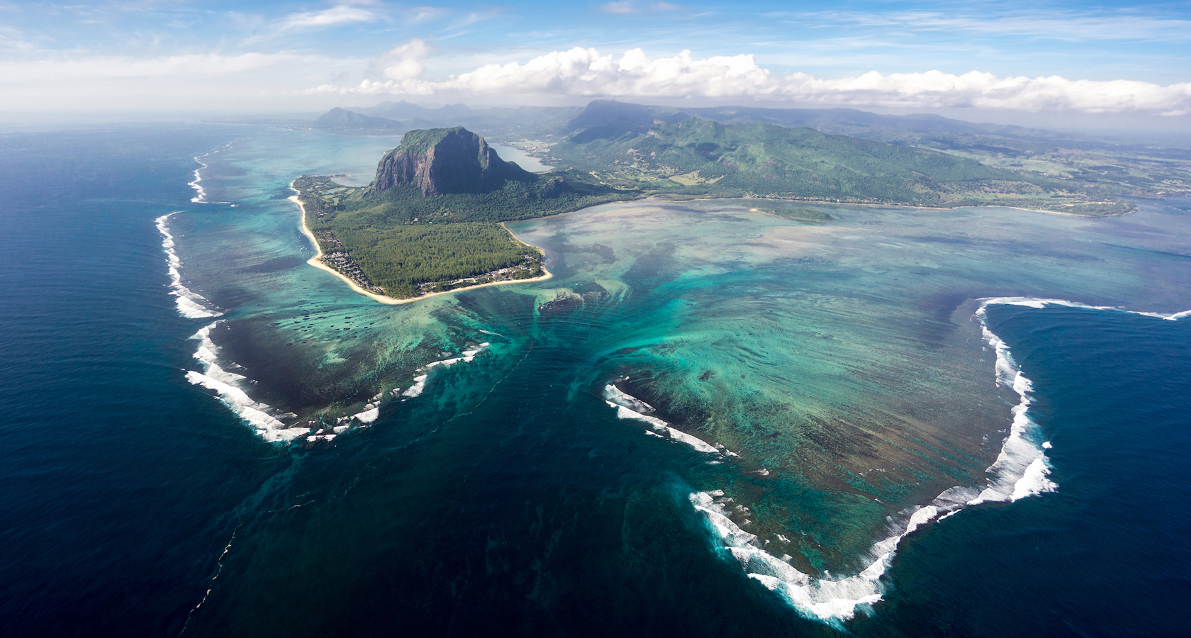 Подводный водопад Маврикий видео
