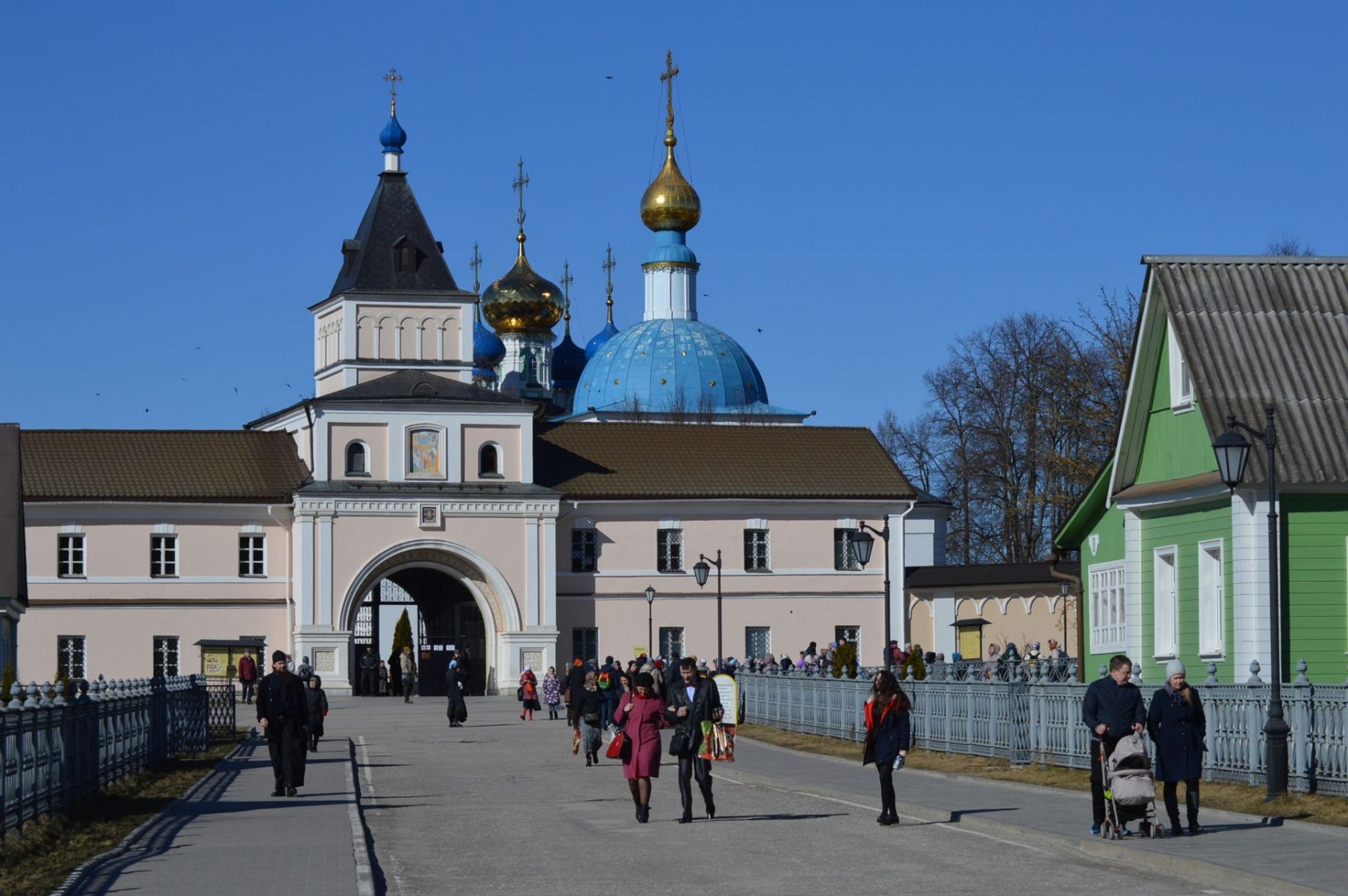 Оптина пустынь сегодня фото