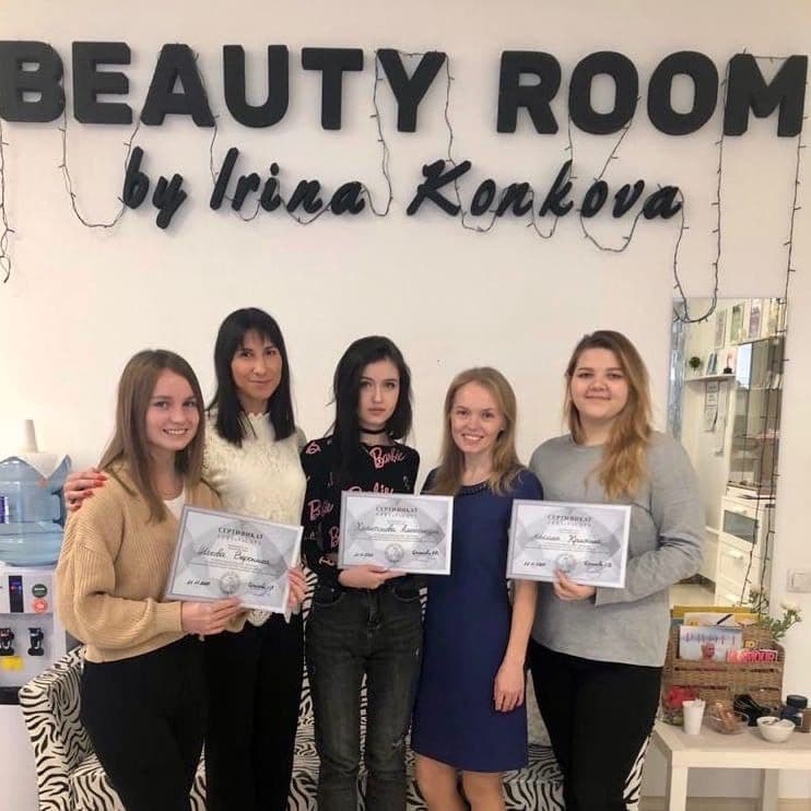 Beauty room отзывы. Преподаватель Бьюти ресницы аудитория.