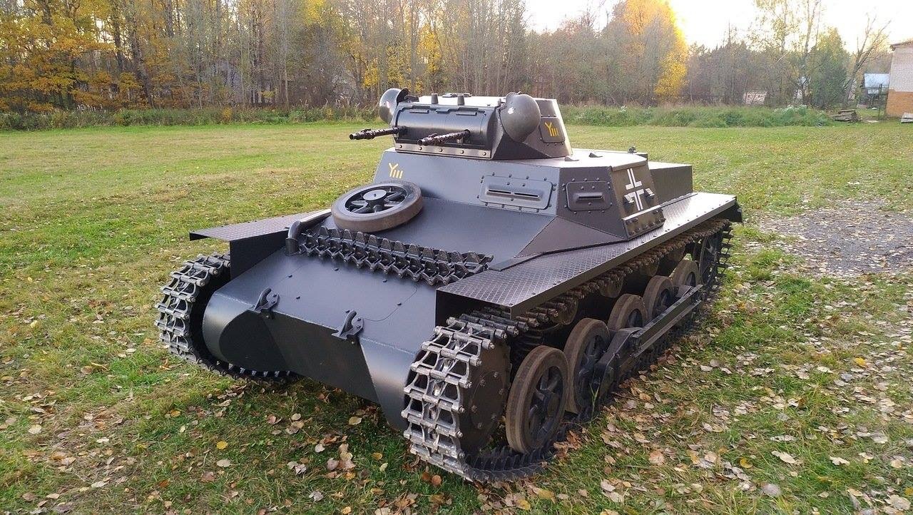 Pz kpfw 1 ausf. Танк панцер 1. Танк PZ 1. Танк PZ Kpfw 1. Т-1 танк Германия.