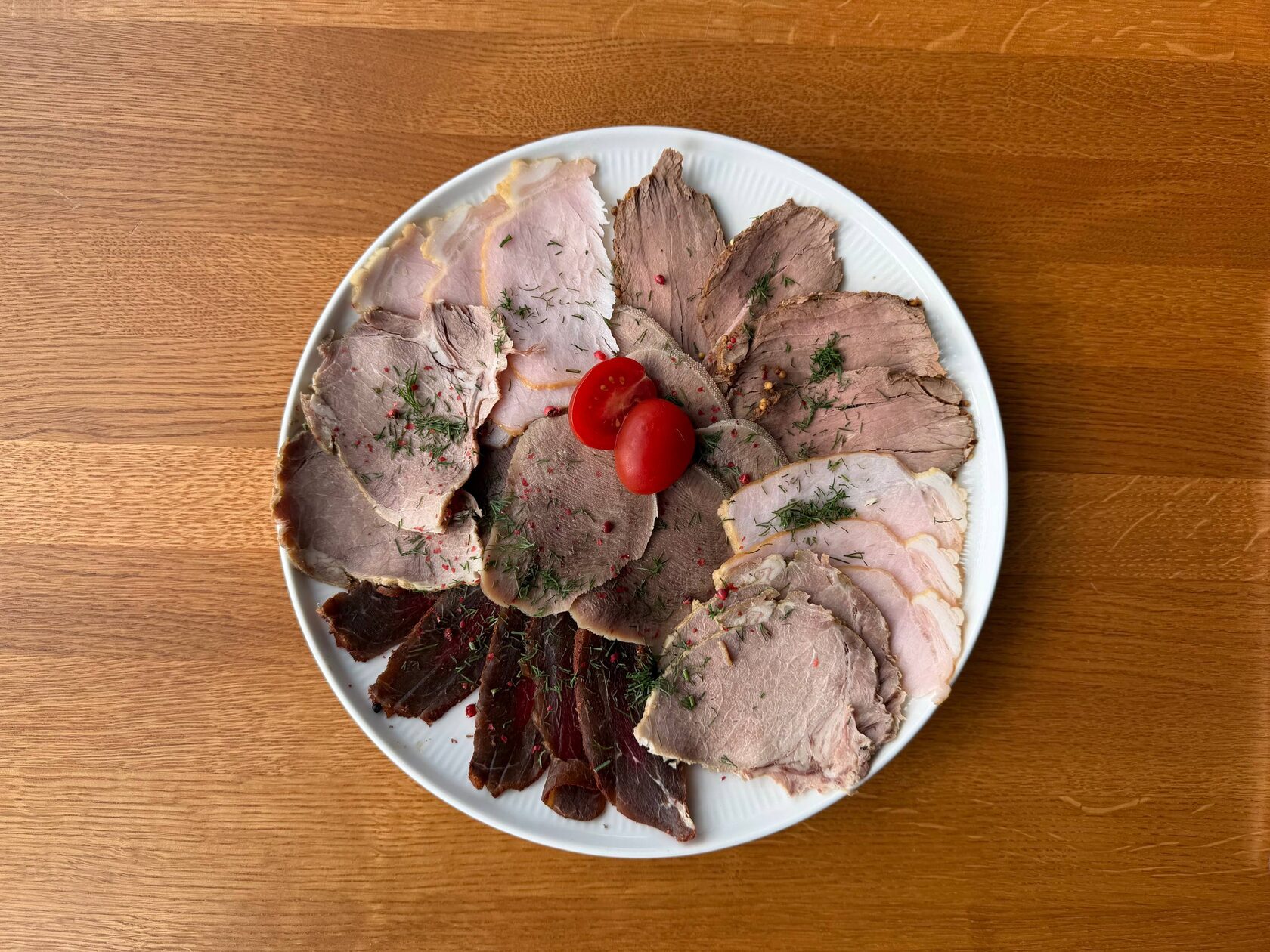 Ассорти мясное