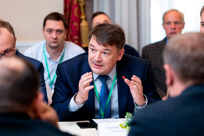 Круглые столы РБК Петербург