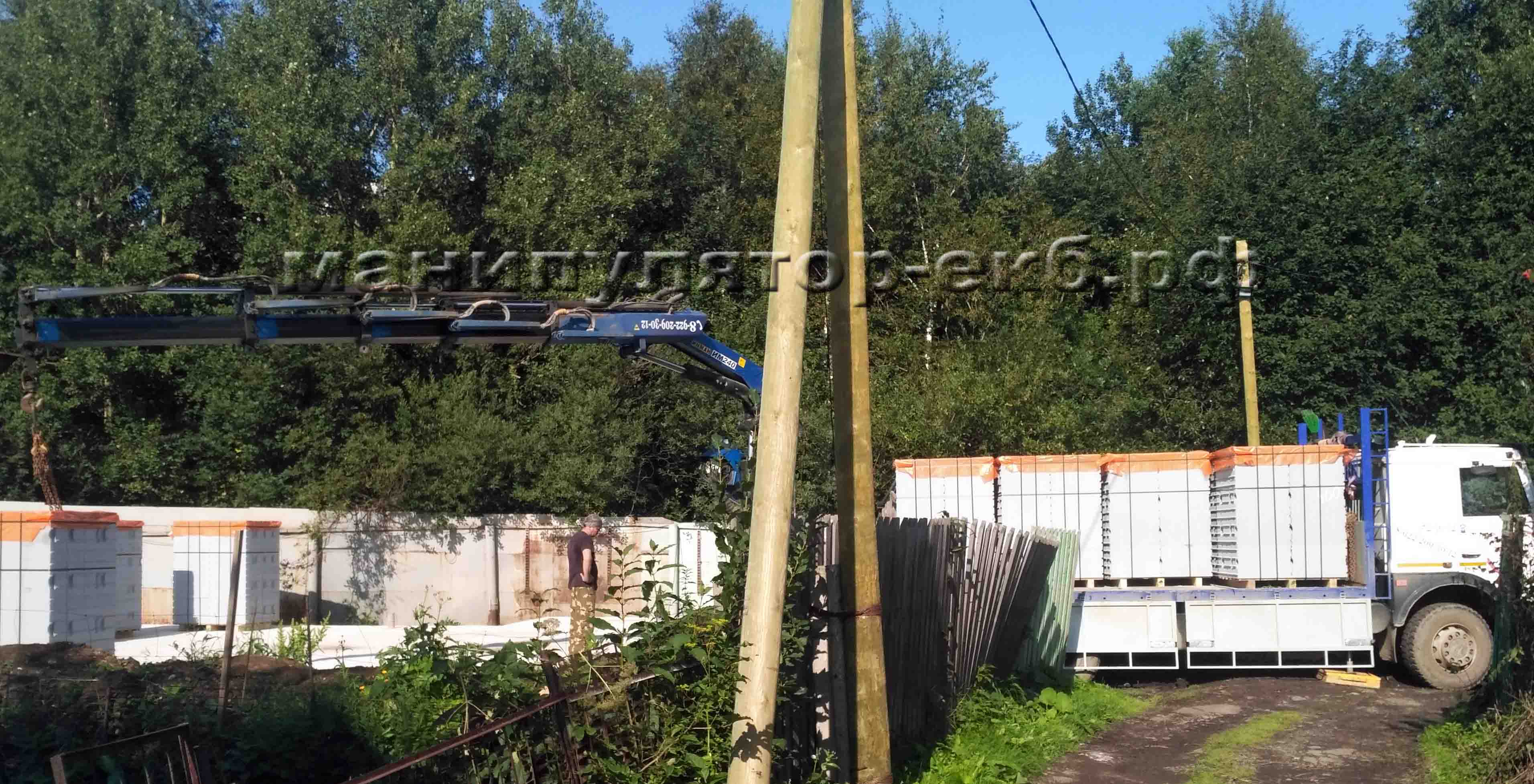 Самогруз с манипулятором 7 тн сзади