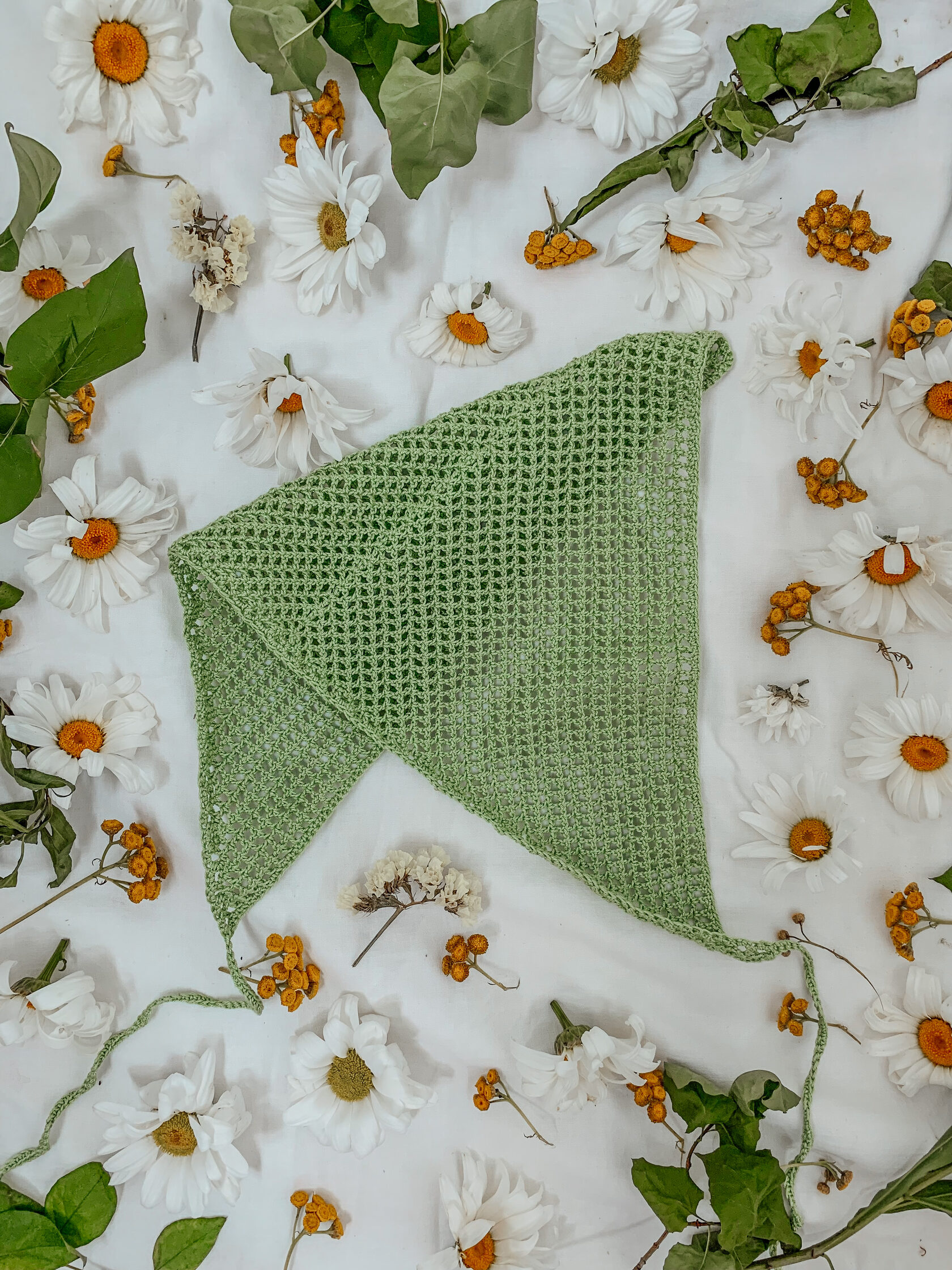 Зеленая косынка кроше