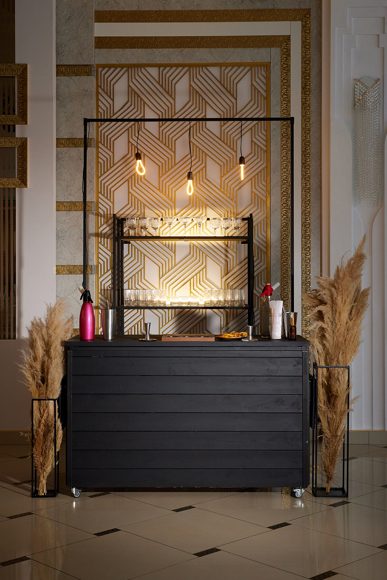Барная стойка Black Wood re:BAR
