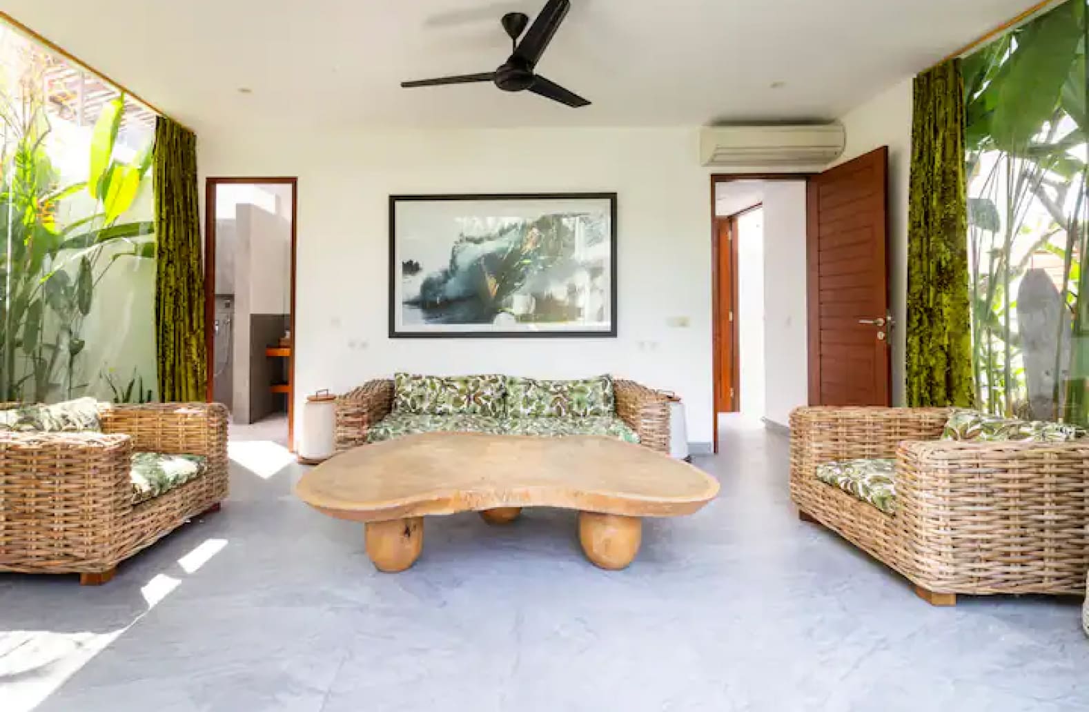 jendela house family room