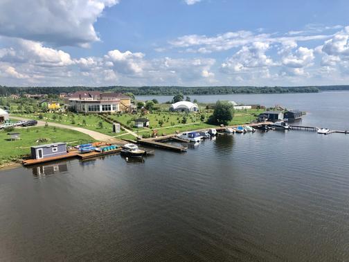 Прайс-лист парк-отеля «Палуба» на берегу реки притока Волги