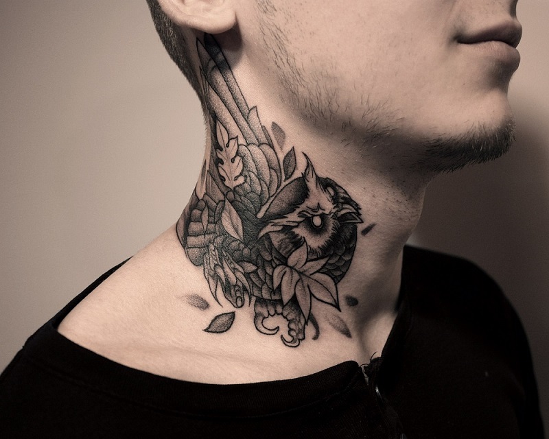 Татуировки на шее мужские и женские сделать в Москве по выгодной цене -  Pigmentlab