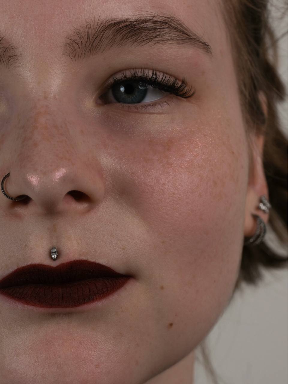 Пирсинг медуза крупным планом