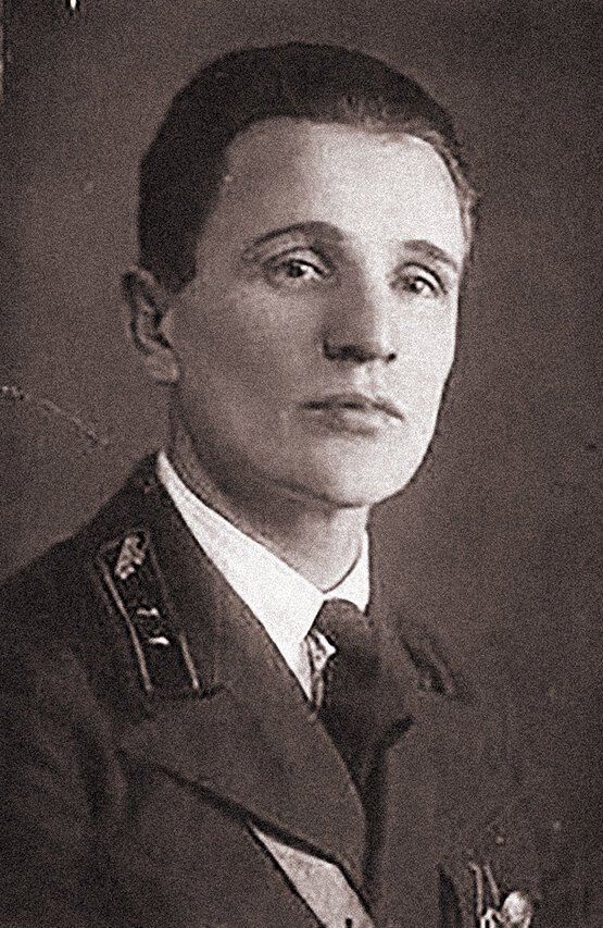 Зиновий Григорьевич Колобанов