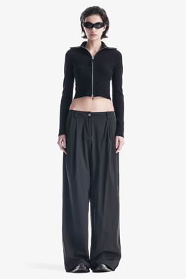 Бомер женский черный