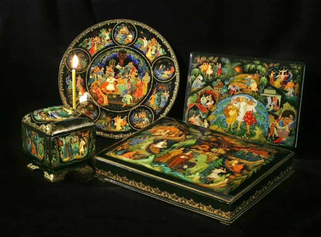 Палехская лаковая миниатюра