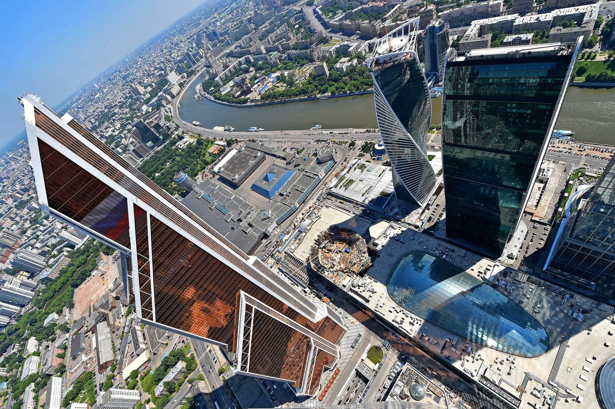 Здание вид сверху. Меркурий Сити Тауэр смотровая площадка. Меркурий Сити Тауэр вид сверху. Вид из башни Меркурий в Москва-Сити. Башня Федерация смотровая площадка.