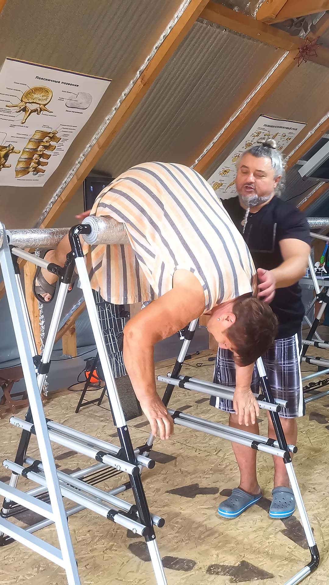 Фото первого виса на тренажёре ГравитОН у РАмана. Тест -драйв перед основными занятиями.