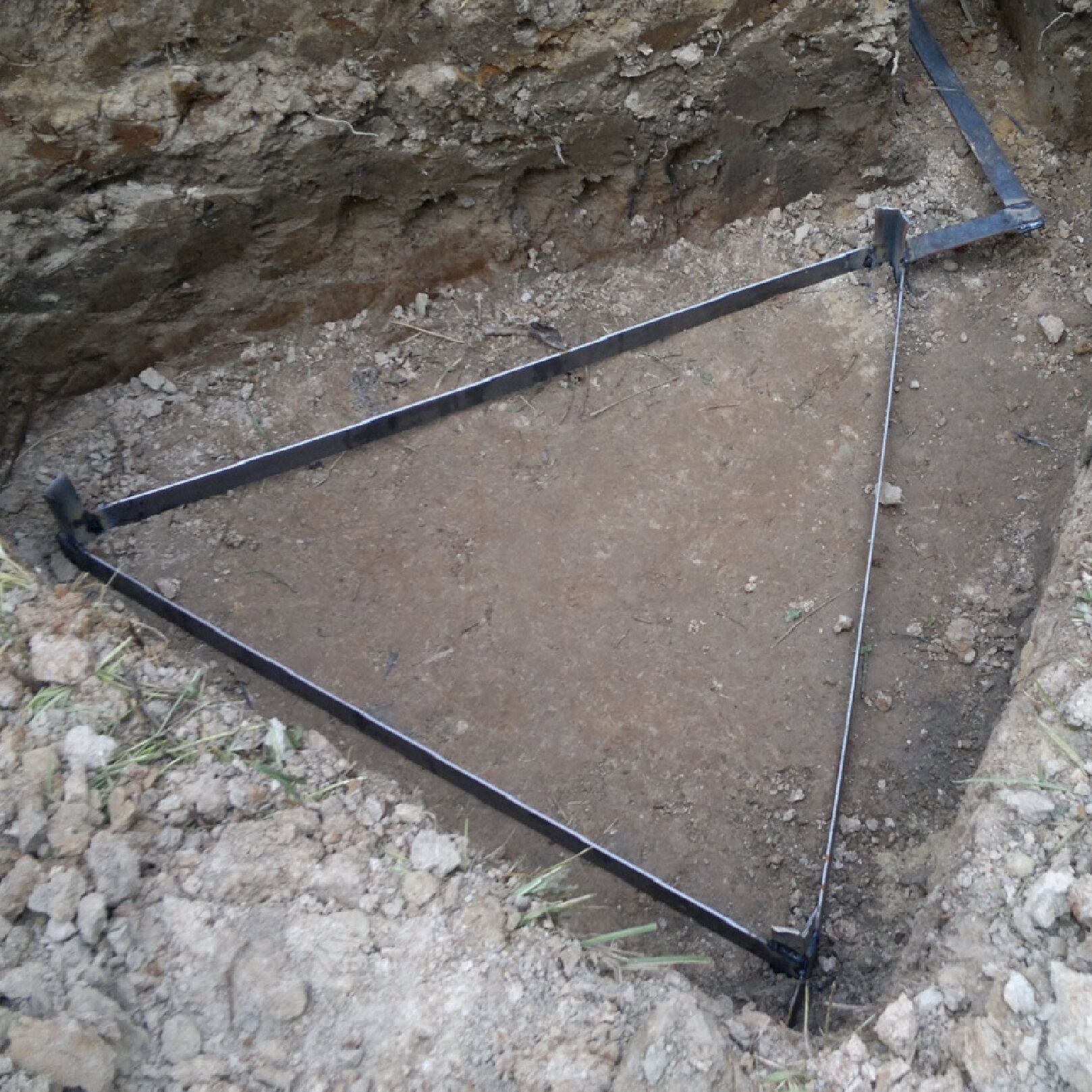 Заземление треугольником