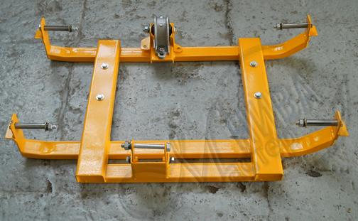 Установка подрамника раздаточной коробки