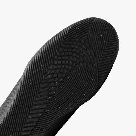 Indoor / IC — резиновая подошва без полевых шипов