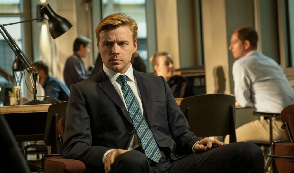 Кадр из этого хорошего сериала