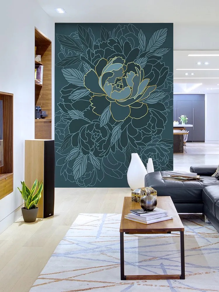 Тёмные обои с пионами в интерьере, ширина 2 метра