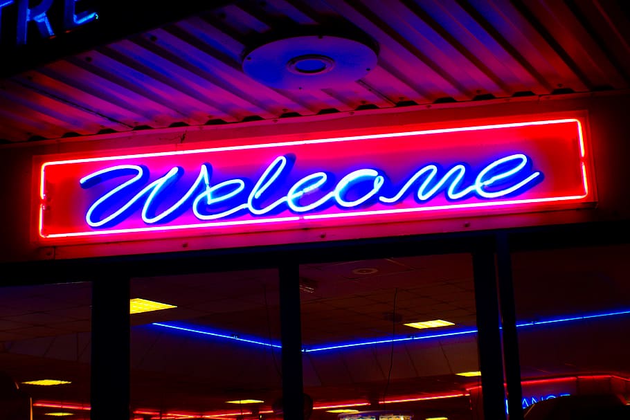 Виды световых букв — виды и цвета подсветки, преимущества объемных букв