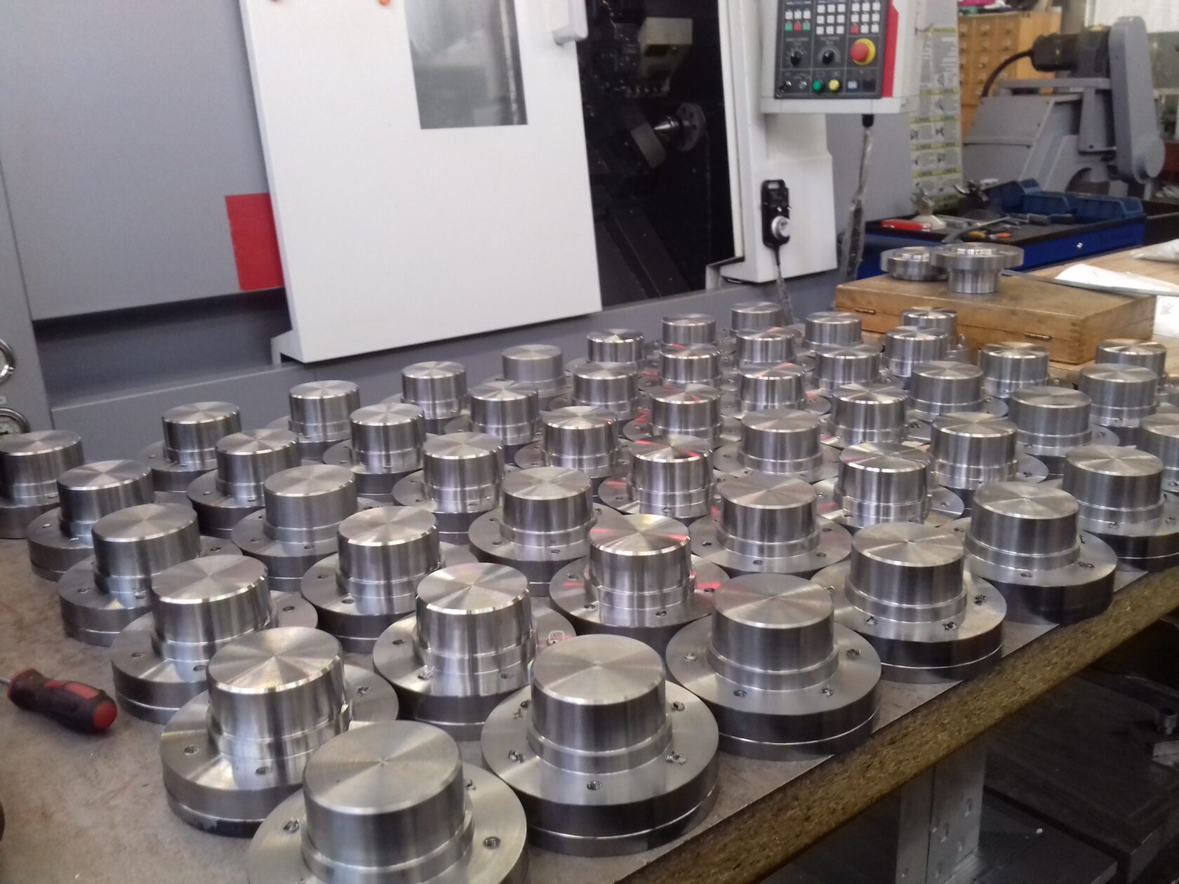 Металлообработка на заказ. Токарь по металлу. Токарные заказы от заказчиков. Металлические детали. Токарные изделия из металла.