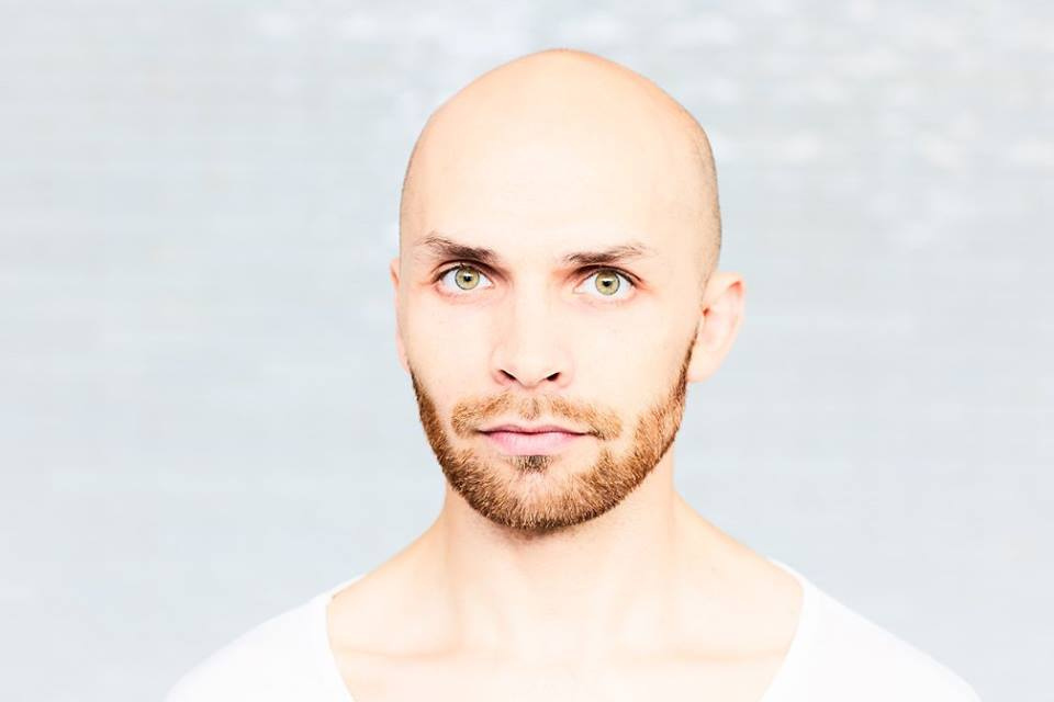 Олег Степанов биография, фото, спектакли. Актер, режиссер, музыкант