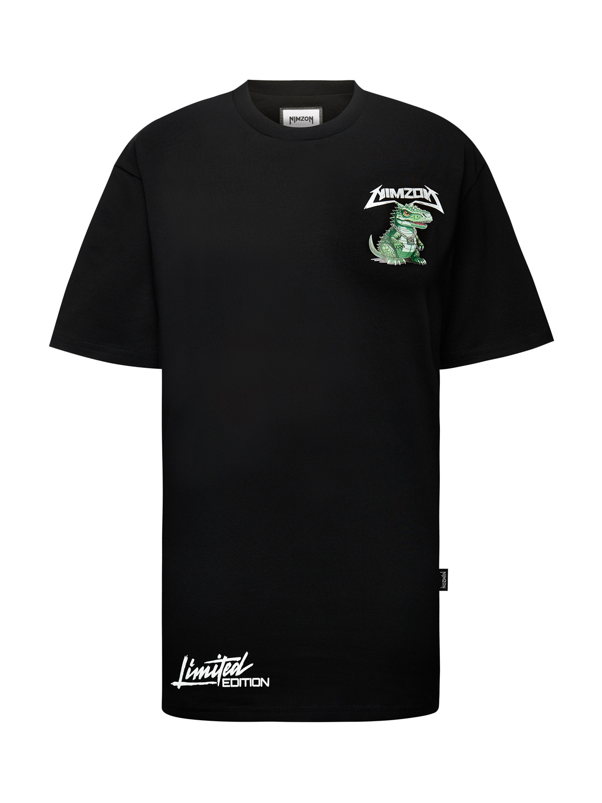 черная футболка на невидимом манекене 