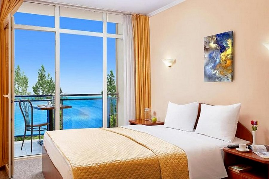 Отель Интер-Сухум в Абхазии. Туристика-лайф