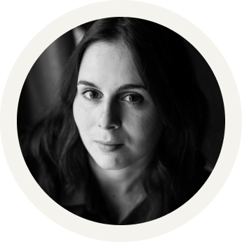 Анна Акопова, психолог, гештальт-терапевт, журналист