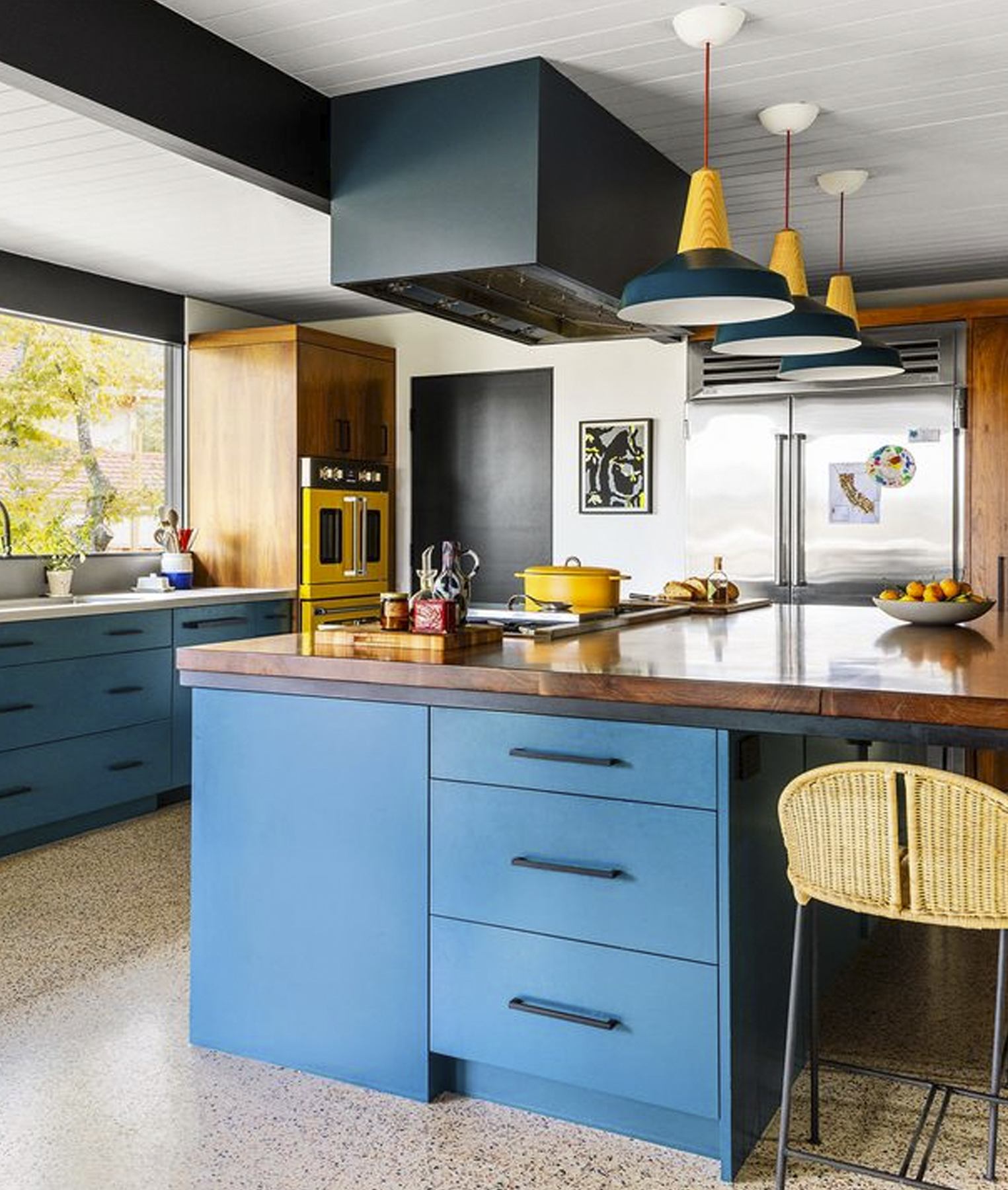 Замена кухонных фасадов в Москве — низкие цены!