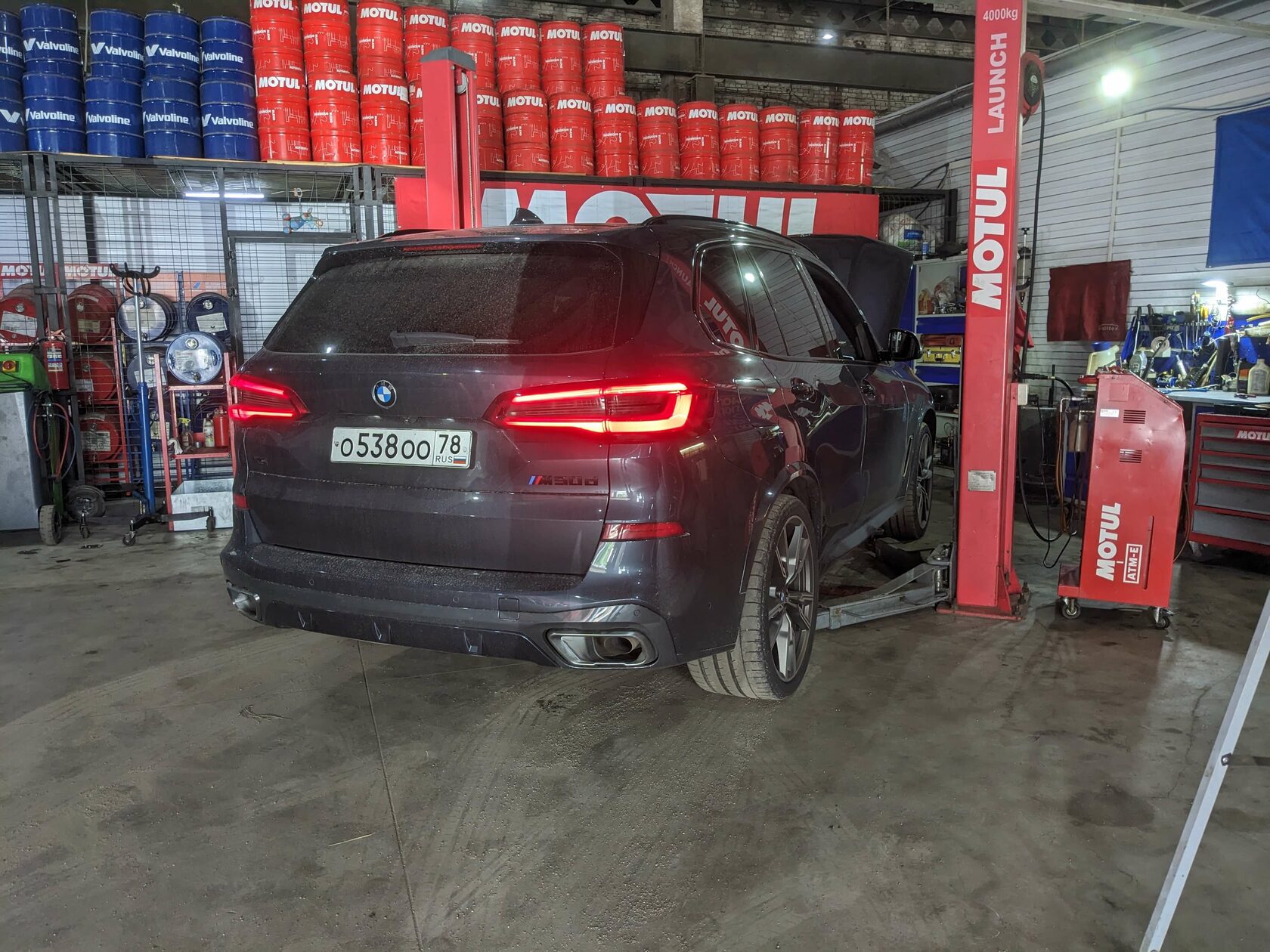 Аппаратная замена масла в АКПП BMW X5 G05 ZF 8HP76