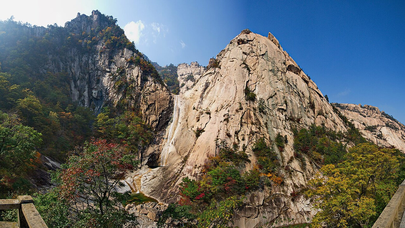 Гора Кымган, КНДР (Северная Корея)