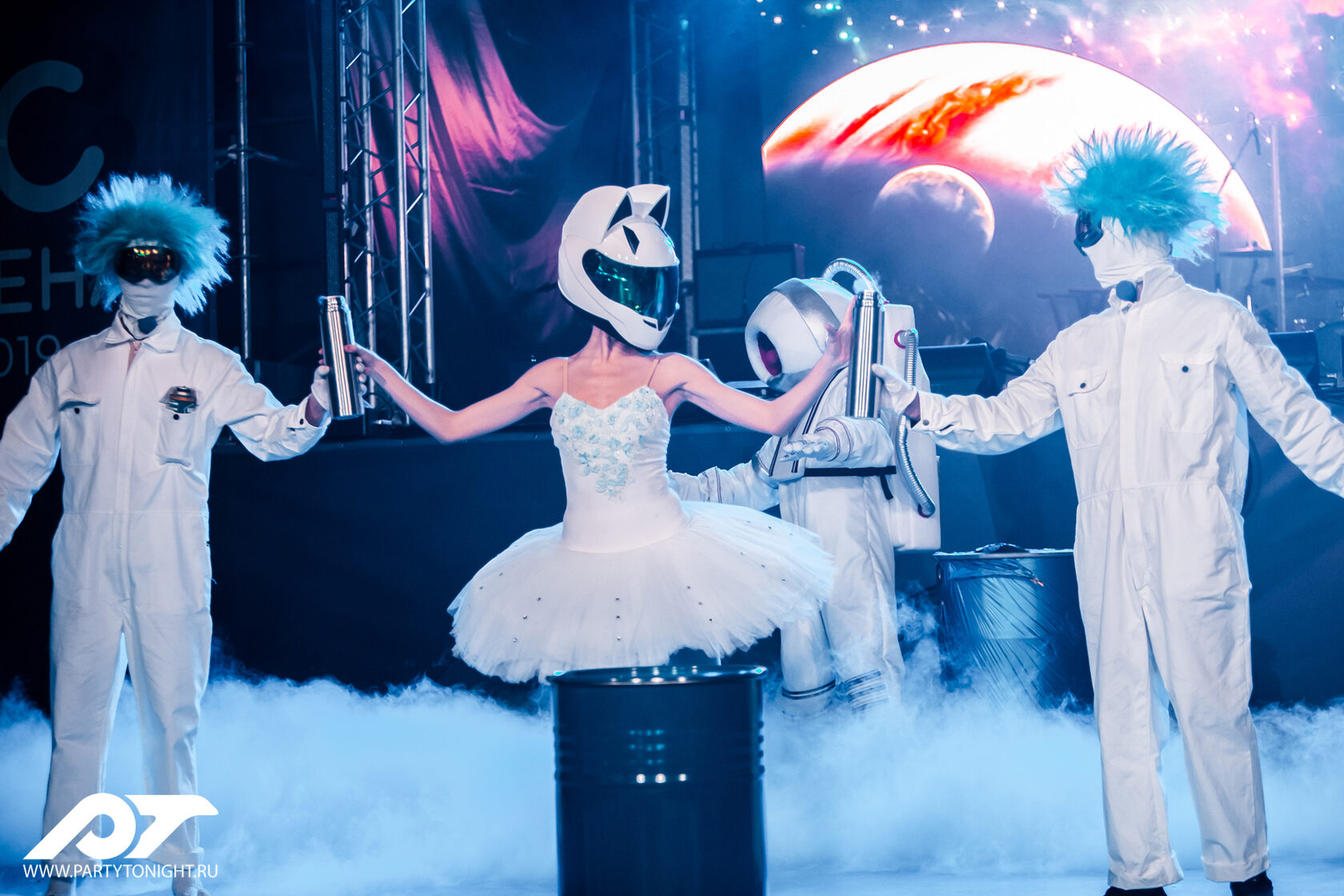 В каждом шоу есть. Snowman show. Песни на корпоратив 2023.