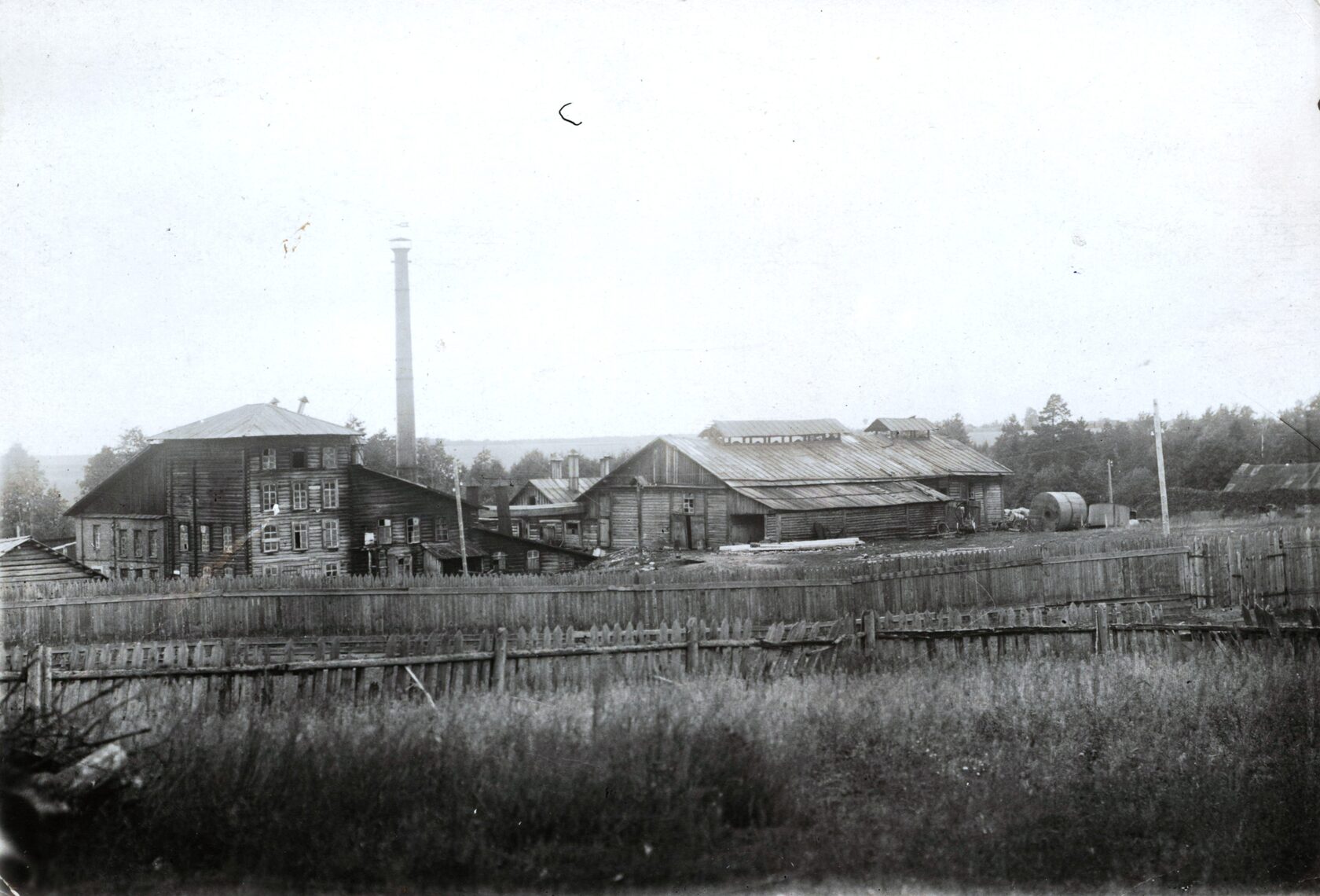 Строительство опытного цеха гидролиза на УАКе. 1933 г.