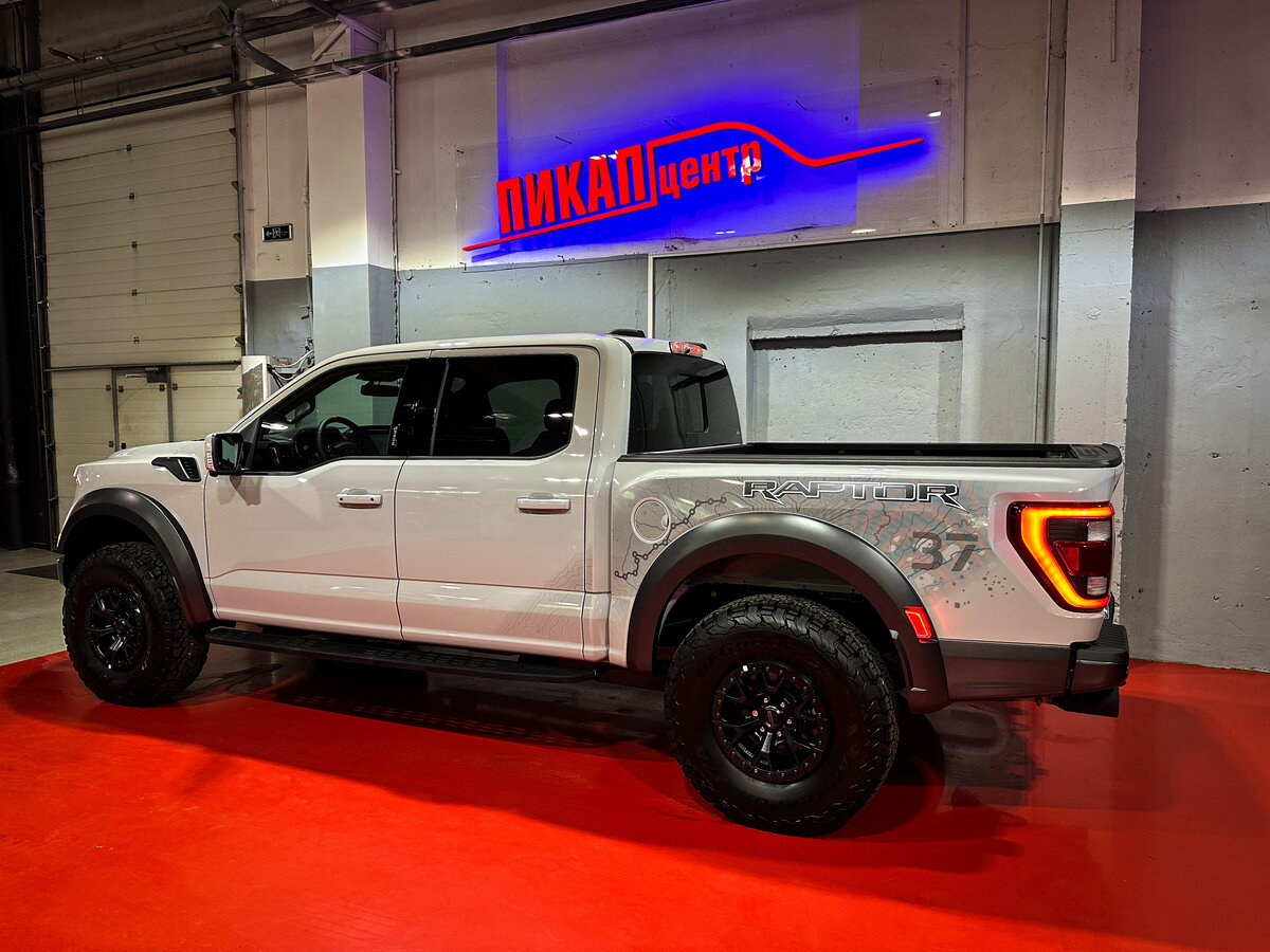 Ford Raptor 2023