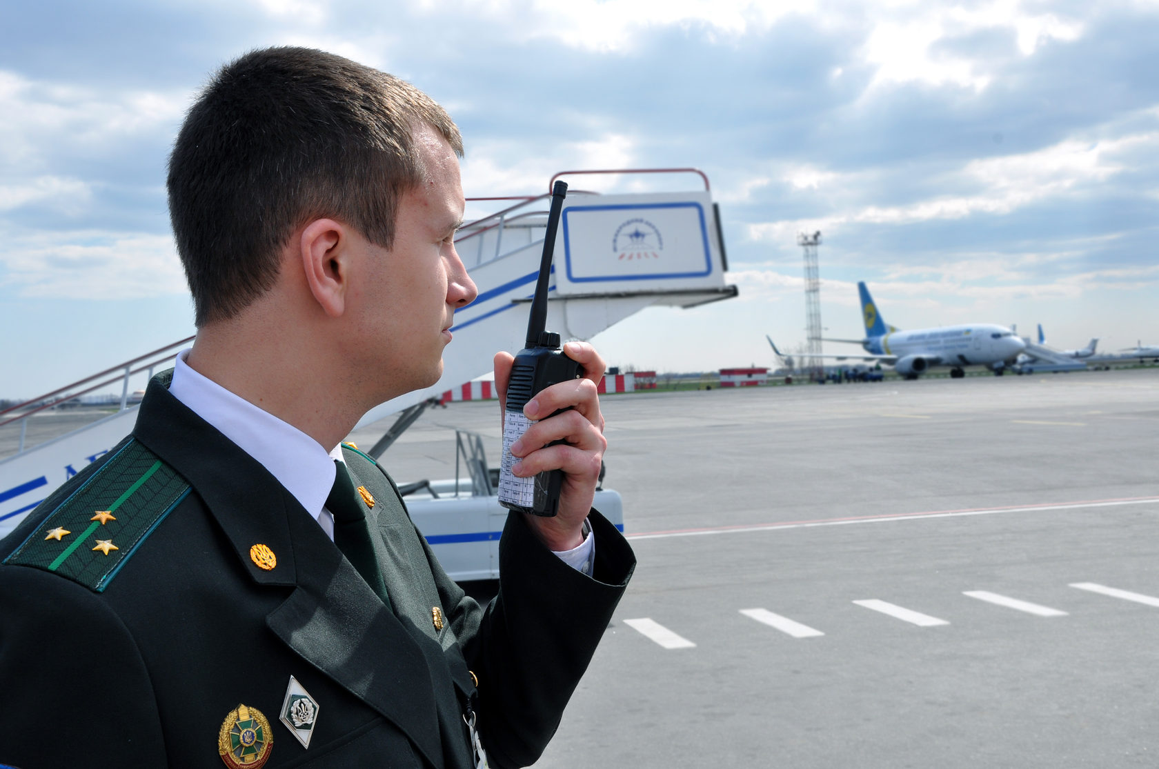 Служба т. Отряд пограничного контроля Шереметьево. Отряд пограничного контроля в аэропорту Шереметьево. Пограничный контроль ФСБ Шереметьево. Отряд пограничного контроля ФСБ России в аэропорту Шереметьево.