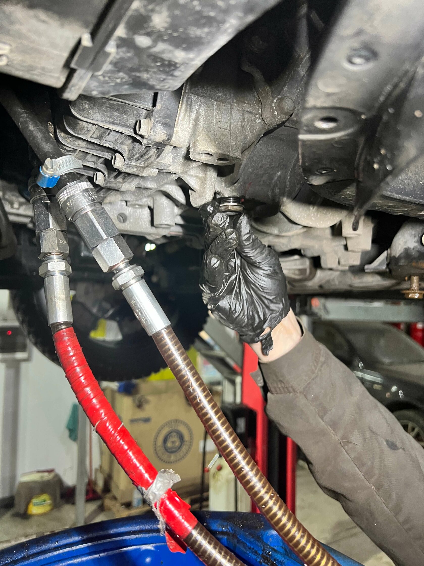 Слив масла из АКПП A6MF1