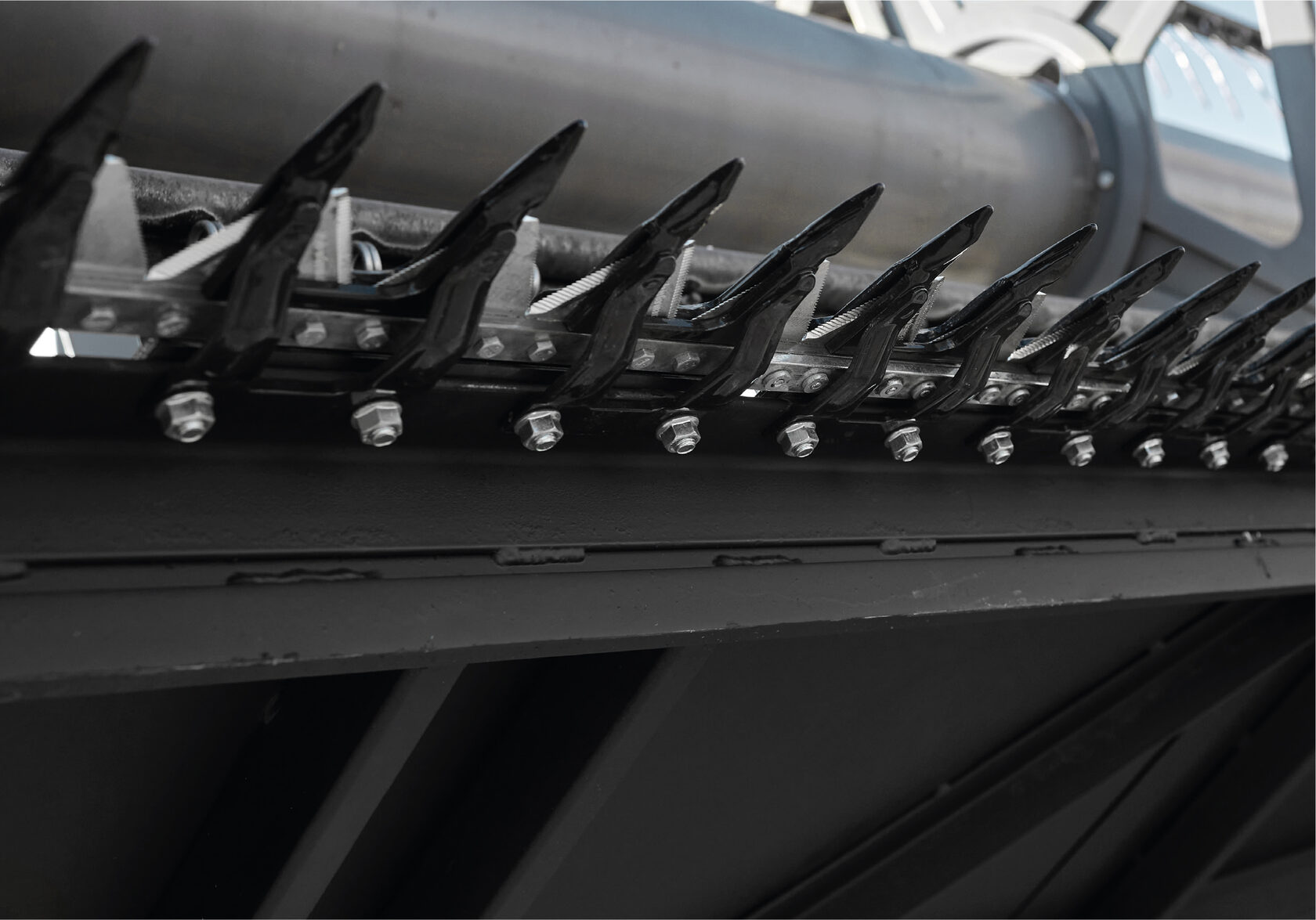 Сверхпрочная конструкция рамы рабочего стола последнего поколения PowerForcePRO