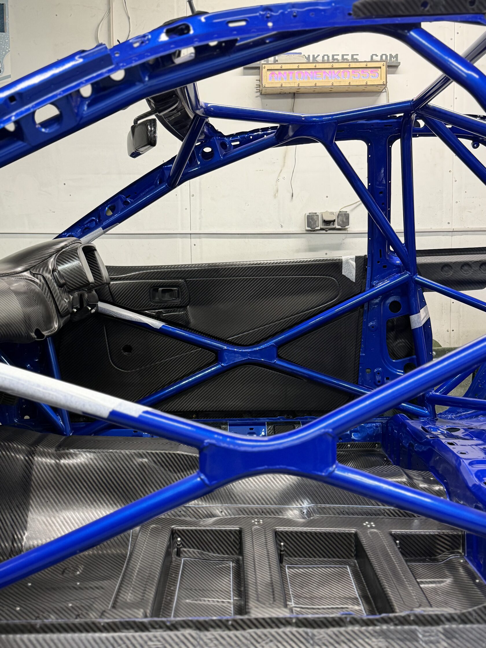 ANTONENKO555 - CARBON DOOR CARDS WRC S6