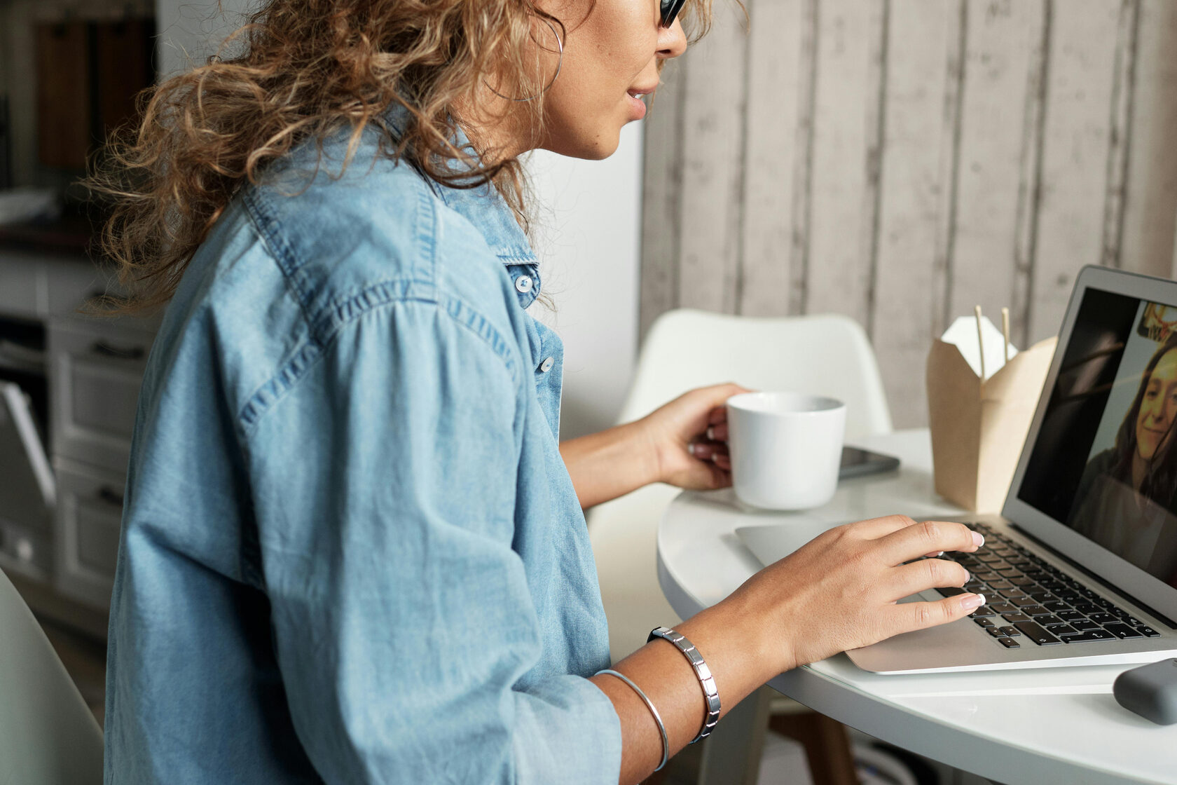 акции и распродажи