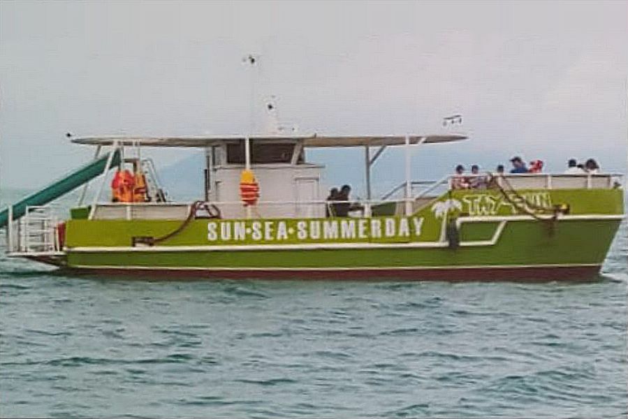 Морские прогулки на теплоходе в Кабардинке. Туристика-лайф