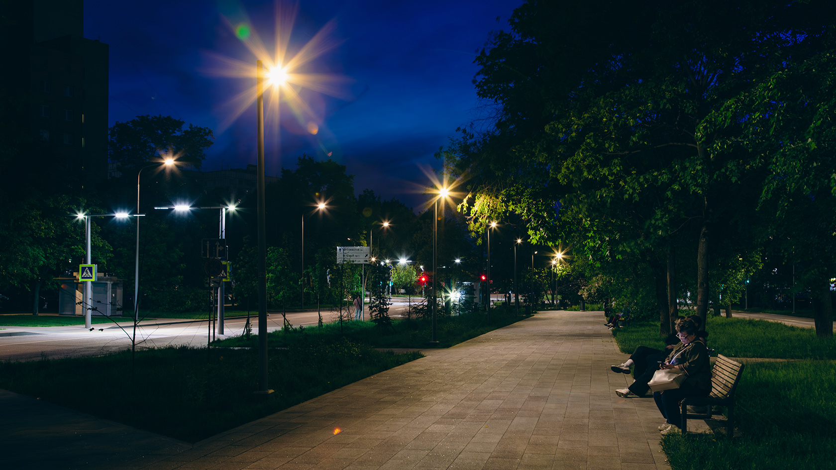 Освещение улиц вокруг МЦД Перово в Москве