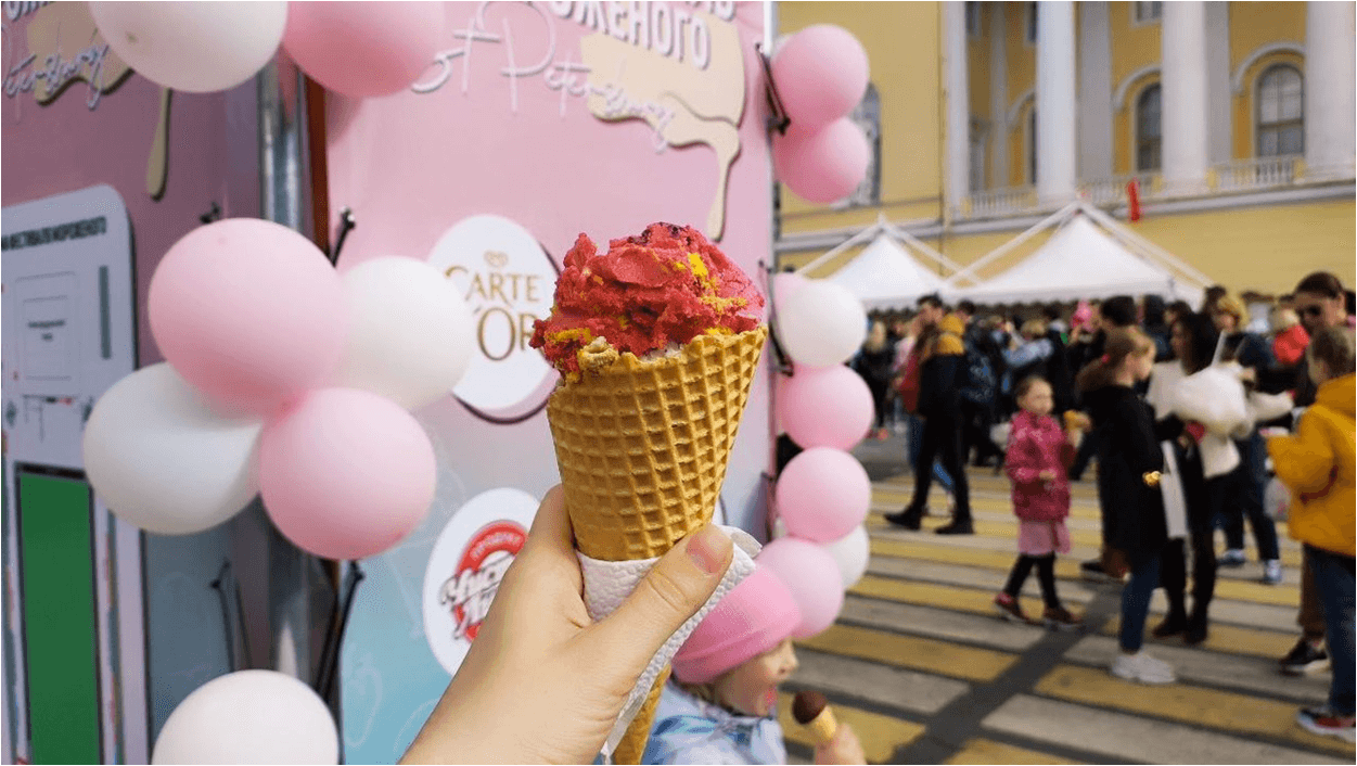 Фестиваль мороженого где. Площадь Островского Санкт-Петербург фестиваль мороженого. Фестиваль мороженого Питер 2023. Праздник мороженого в СПБ. Мороженое фестиваль.