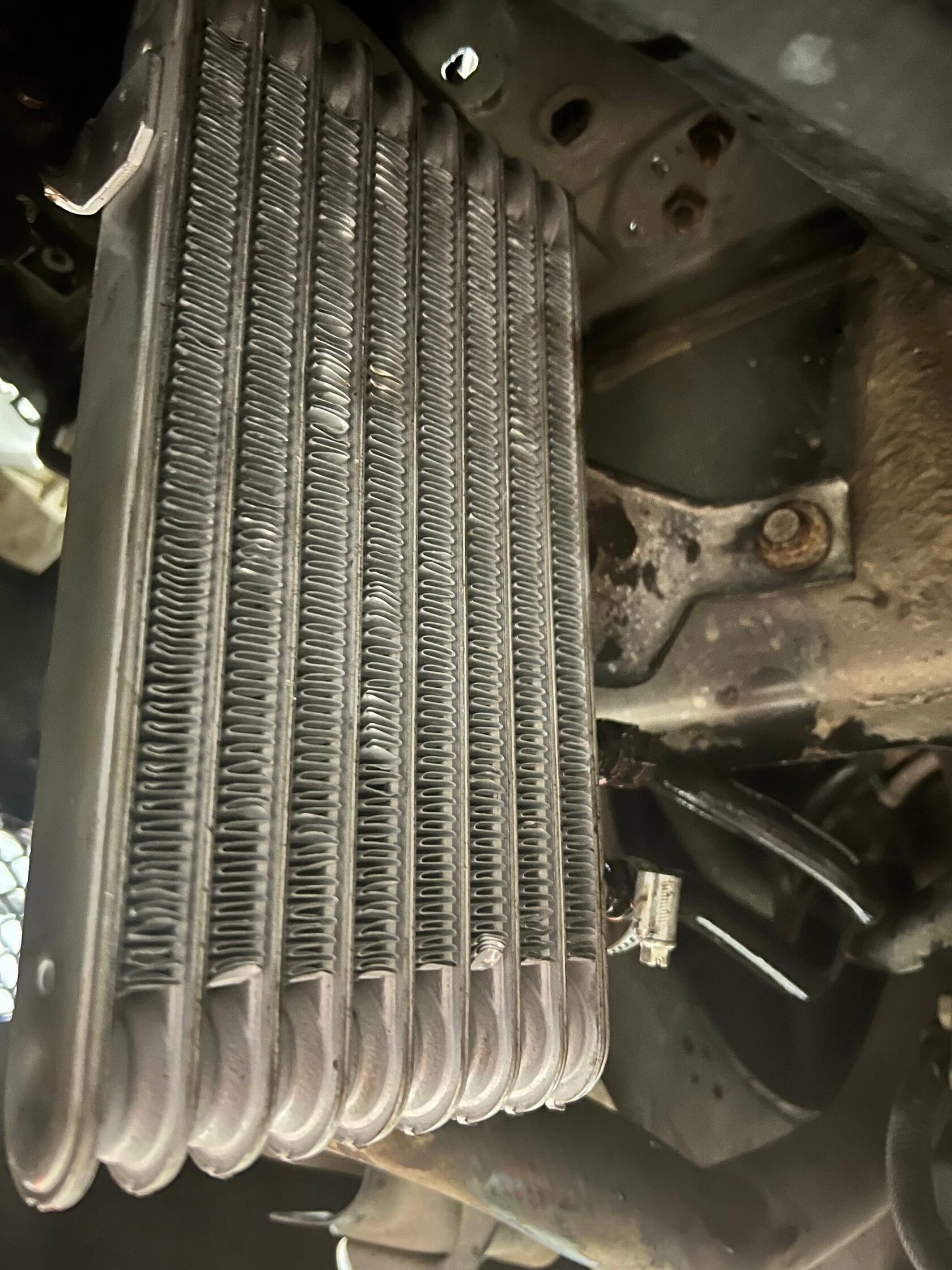 Замена радиатора Новый радиатор вариатора Mitsubishi