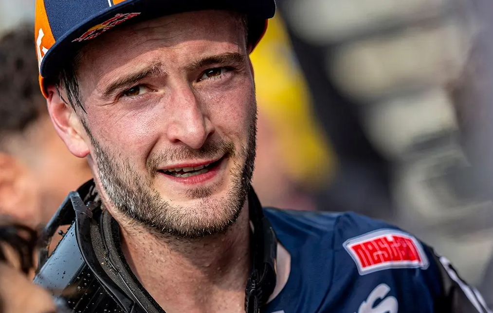 Джеффри Херлингс: «За несколько кругов до конца первого заезда я все испортил»