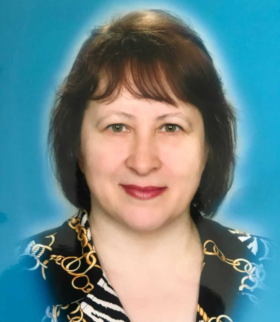 Галина Александровна - преподаватель по подготовке к школе