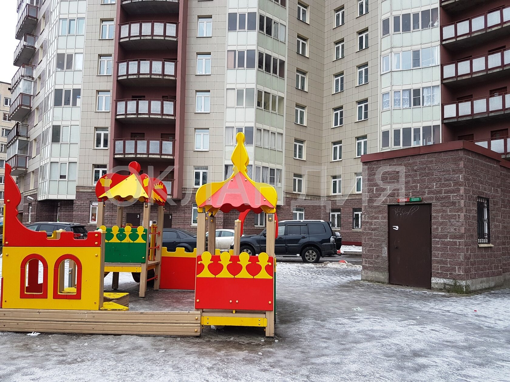 ЖК Дом на Передовиков, 9к2 — остекление балконов и лоджий, замена холодного  остекления на теплое в СПб и Москве