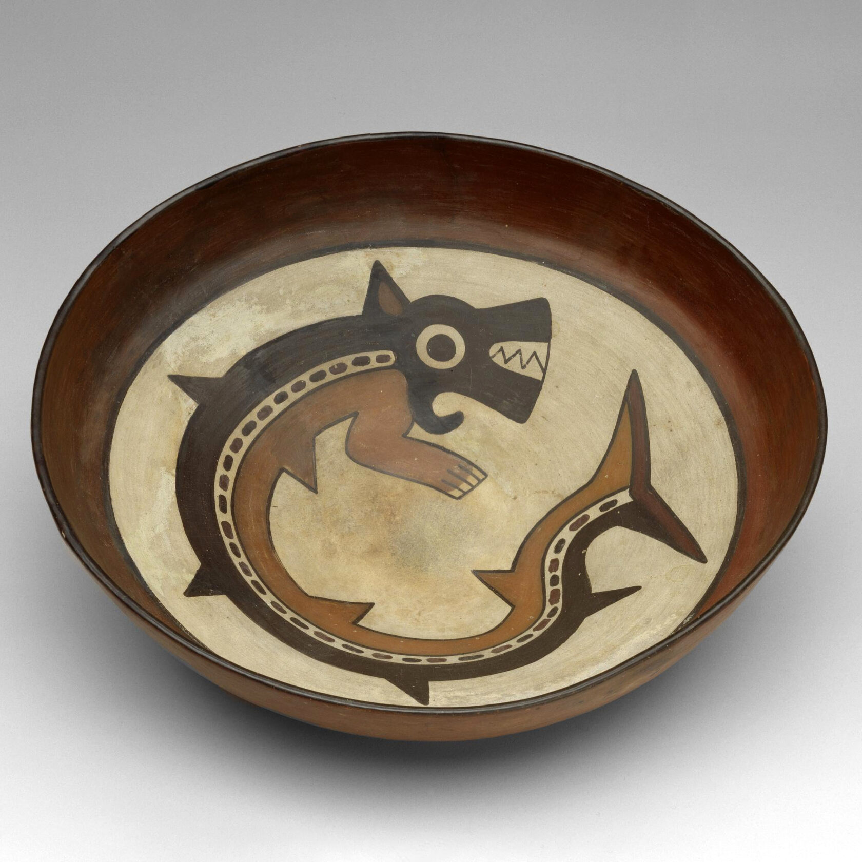 Блюдо. Наска, 100 гг. до н.э. - 700 гг. н.э. Коллекция Museum of Fine Arts, Houston.