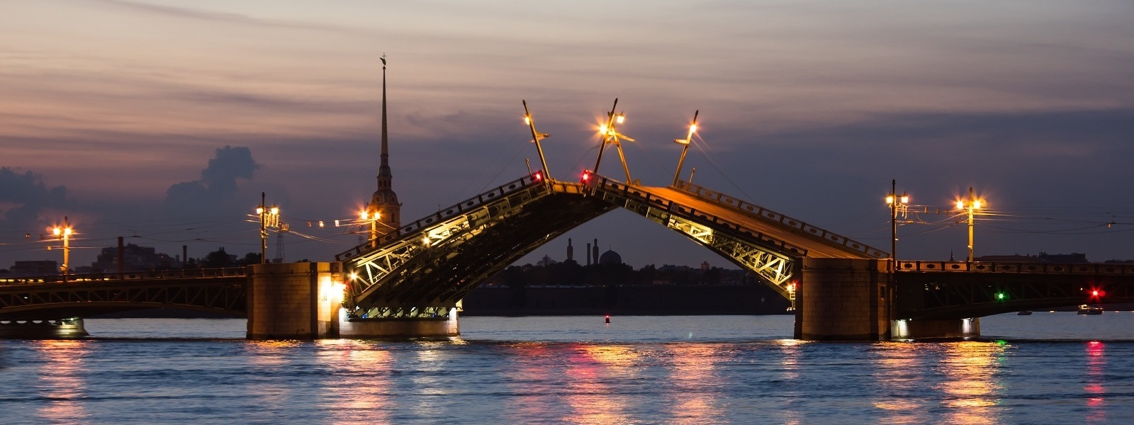 131 — Дворцовый мост