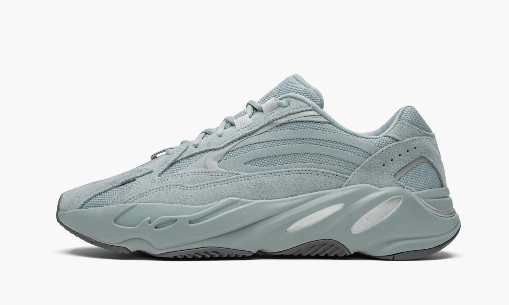 yeezy 700 au